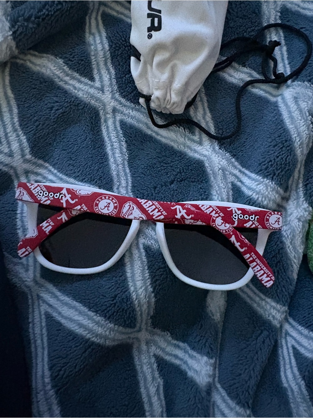 $25 - Picture 2 of 2